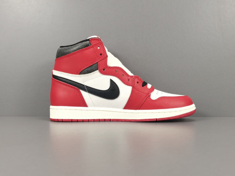 AIR JORDAN 1 HIGH RETRO CHICAGO LOST AND FOUND